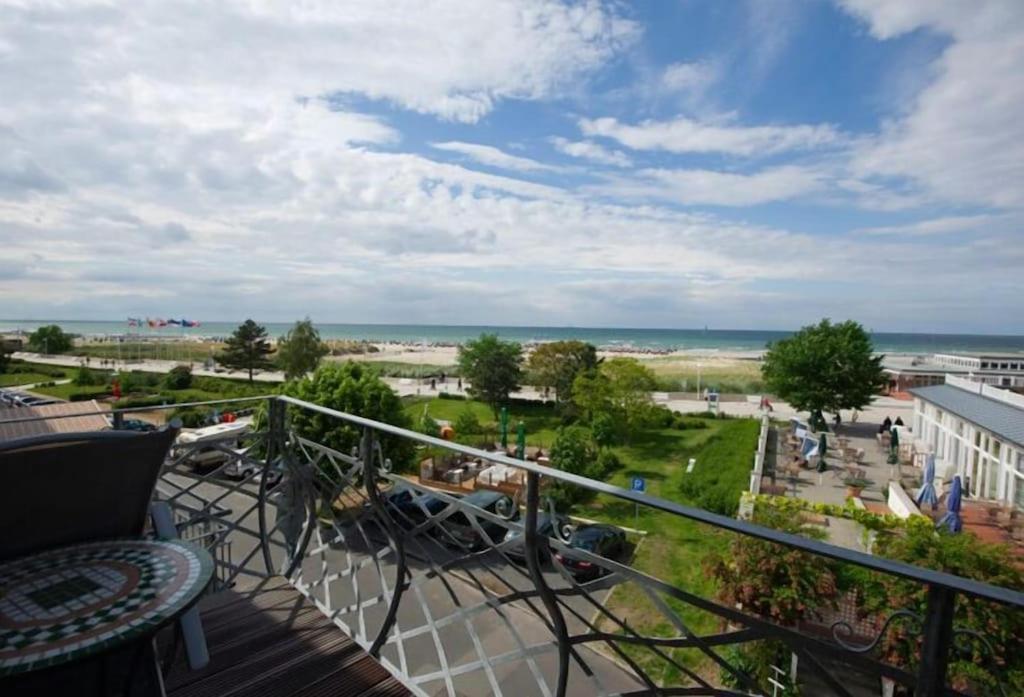 Villa Seeblick Warnemuende - Fewo Mit Meerblick Und Balkon Direkt Am Strand Fuer 2-4 Pers ロストック エクステリア 写真