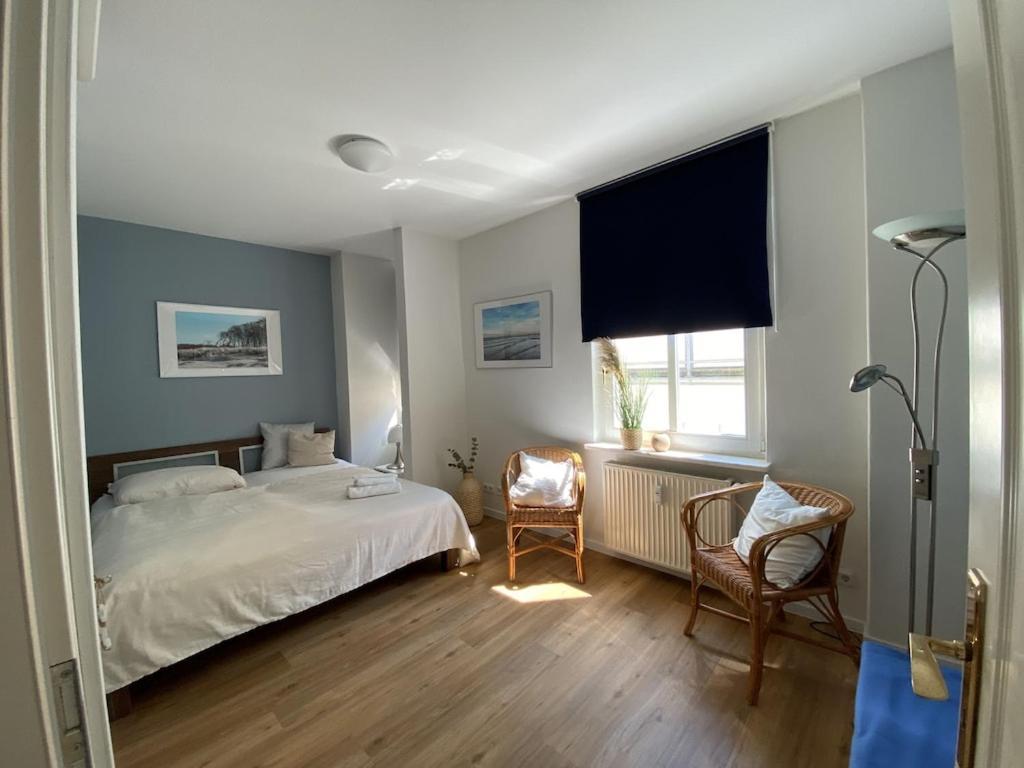 Villa Seeblick Warnemuende - Fewo Mit Meerblick Und Balkon Direkt Am Strand Fuer 2-4 Pers ロストック エクステリア 写真