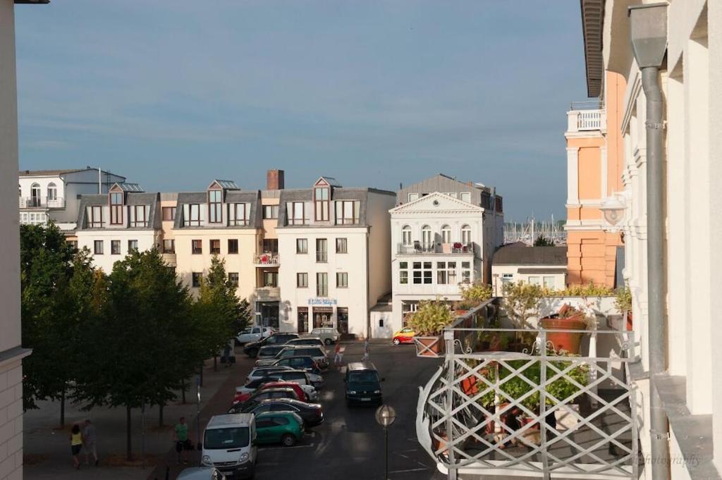 Villa Seeblick Warnemuende - Fewo Mit Meerblick Und Balkon Direkt Am Strand Fuer 2-4 Pers ロストック エクステリア 写真