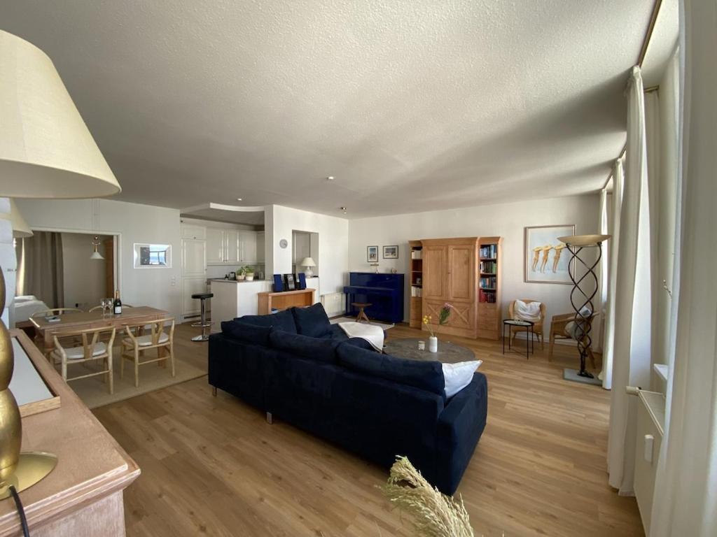 Villa Seeblick Warnemuende - Fewo Mit Meerblick Und Balkon Direkt Am Strand Fuer 2-4 Pers ロストック エクステリア 写真